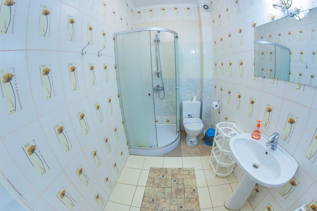 Apartments Kamanina Street Одеса Номер фото
